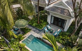Anantara Siam Bangkok Hotel